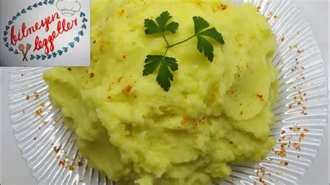 Patates Püresi Nasıl Yapılır: Lezzetli Bir Yan Yemek Tarifi